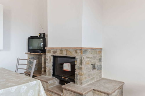 Photo 21 - Lovely Apartment in Agropoli With Garden and Fireplace