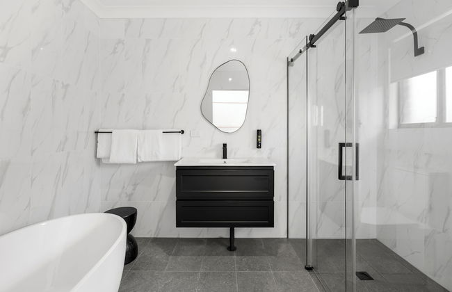 Montblu at Echo Point - Photo 73