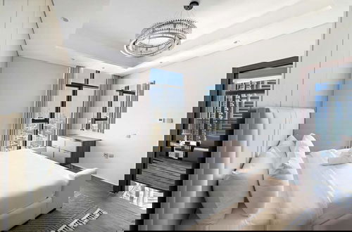 Foto 12 - Modern 1BR With Stunning Views in Business Bay