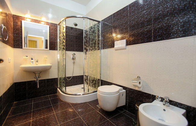 Diamond Holiday Apartments Vlore - Photo 79