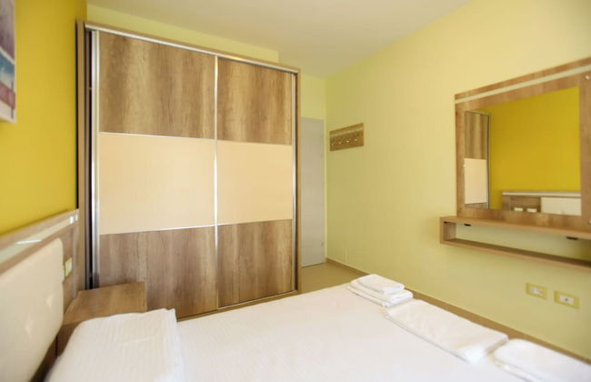 Diamond Holiday Apartments Vlore - Photo 18