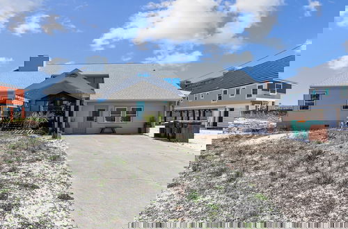 Foto 66 - The Other Castle 5 Bedroom Home by RedAwning