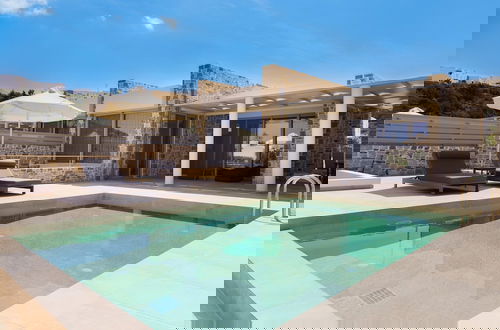 Foto 18 - Villa en Karpathos con piscina y jardín