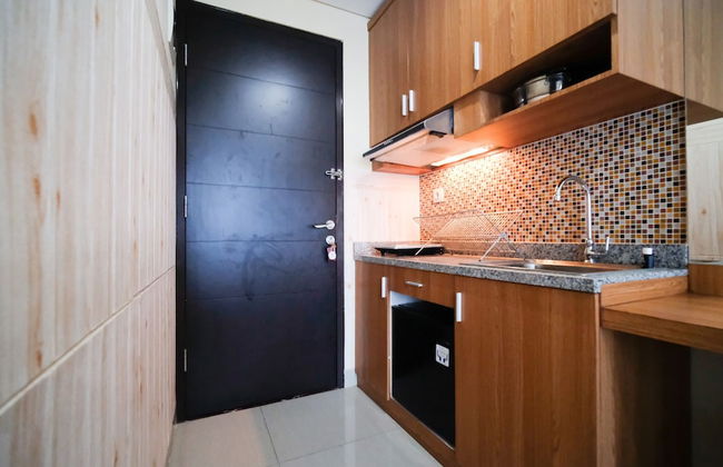 Strategic And Homey Studio At Tamasari Papilio Apartment - Photo 8