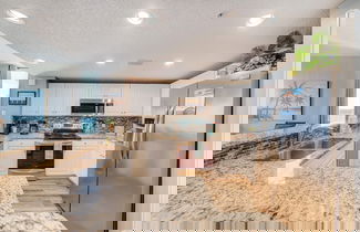 Foto 3 - Majestic Beach Towers 2-901
