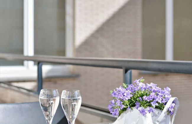 Sunny and Stylish Studio at the Zeedijk of Knokke - Photo 29