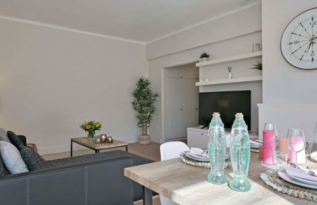 Sunny and Stylish Studio at the Zeedijk of Knokke - Photo 9