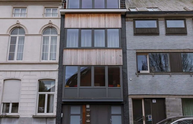 Homely Duplex Near Historic City Center Station - Photo 35