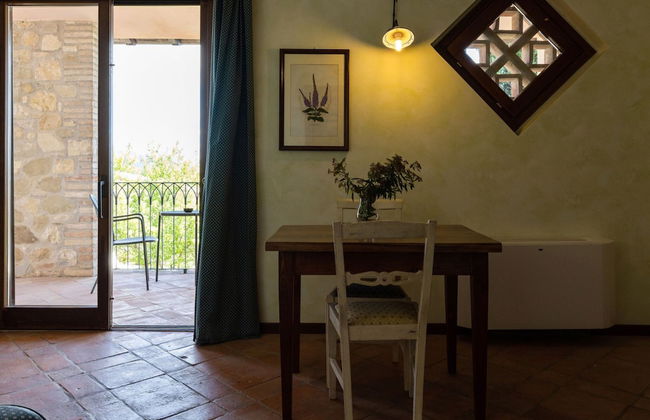 Elegant Apartments in Resort With Swimming Pool set in Nature - Foto 2