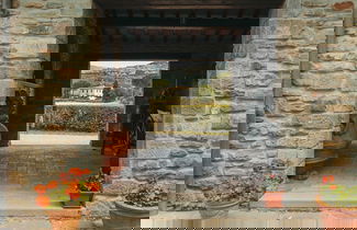 Foto 2 - Beautiful Holiday Home With View Over Cortona in Beautiful Surroundings