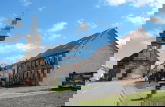 Foto 59 - Elegant Holiday Home in Saint Louis With Garden