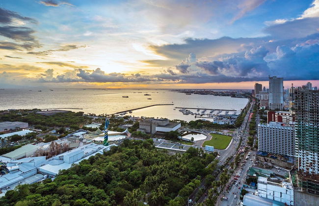 SM Breeze Residences Pasay Malate - Foto 1