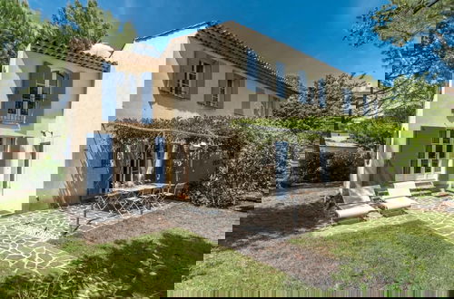 Foto 42 - Apartment in La Motte Near Golf Course