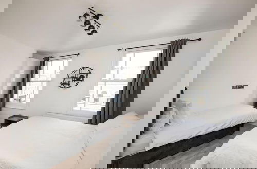 Foto 3 - Spacious Serenity in the Heart of Central London