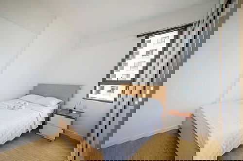 Photo 22 - Masteri Luxury City Apartment