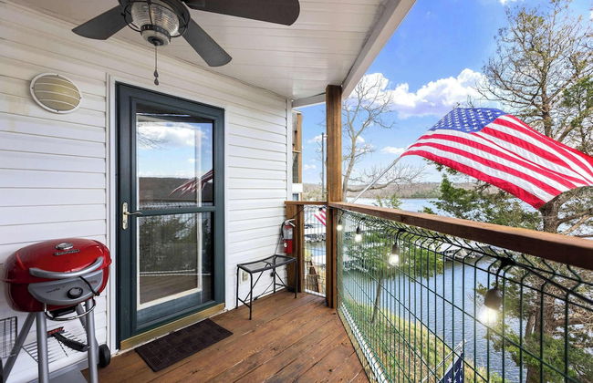 Family Lakefront Oasis Picture Perfect Retreat! - Foto 31