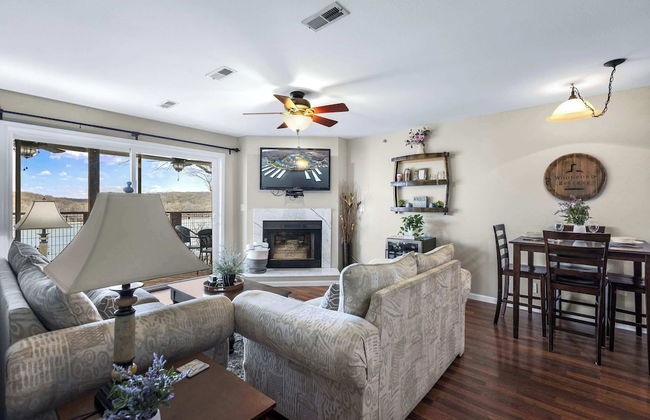 Family Lakefront Oasis Picture Perfect Retreat! - Foto 15
