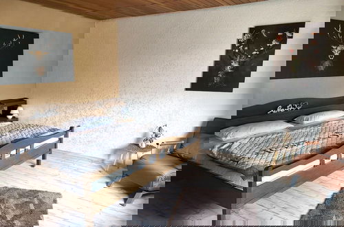 Foto 2 - Regal Apartment in Pracht With Garden and Grill