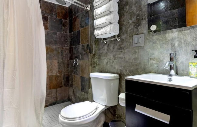 1 Bed 1 Bath 1 Parking Boutique Apt - Foto 23