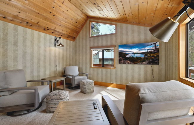 Tahoe Forest Chalet 3BR House w/ Mountain Views - Foto 25