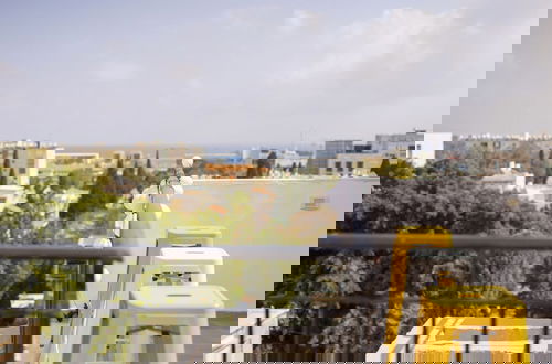 Photo 33 - Bahai Serenity Apartment by Sea N' Rent