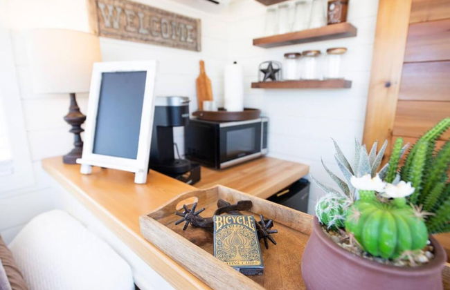 New The Cowboy Boots-shipping Container Home - Foto 12