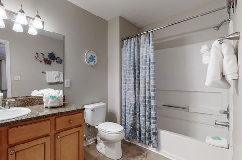 Photo 11 - 2br/2ba Full Condo w/ Pool & Gym, Sleeps 6