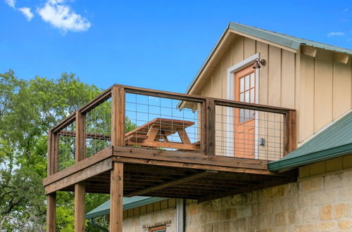 Foto 50 - Luxury Home With Fire Pit & Hill Country Views