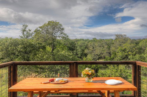 Photo 44 - Luxury Home With Fire Pit & Hill Country Views