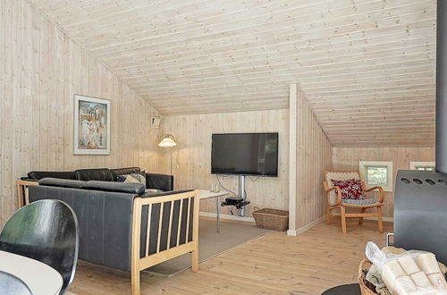 Photo 9 - 8 Person Holiday Home in Nexo