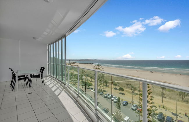 Reflection on the Sea - Foto 67