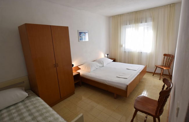 Spacious Apartment With Terrace, Near the Beach - Photo 3