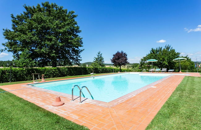 Apartment in Tuscany With Pool and Scenic Views - Foto 14
