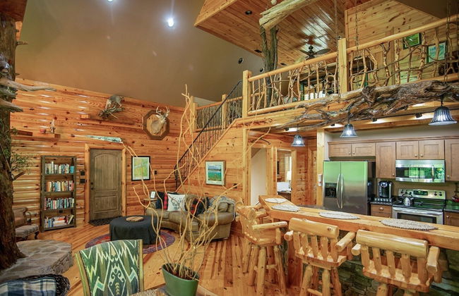 Iron Mountain Lodge 3 Bedroom Cabin by RedAwning - Photo 33