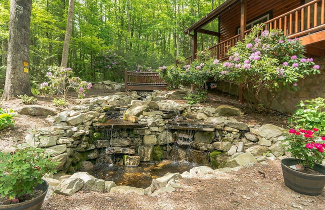 Iron Mountain Lodge 3 Bedroom Cabin by RedAwning - Photo 39