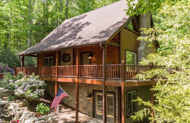 Iron Mountain Lodge 3 Bedroom Cabin by RedAwning - Photo 54