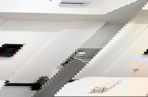 Photo 2 - Compact Studio Room Apartment Vida View Makassar