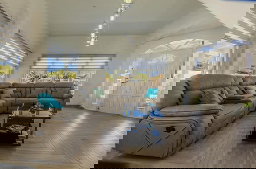 Foto 9 - NEW Modern Stylish 6BR 6BA Villa Near Palmbeach