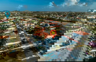 Foto 2 - NEW Modern Stylish 6BR 6BA Villa Near Palmbeach