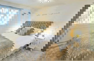 Photo 1 - Host Stay Bentley Wynd