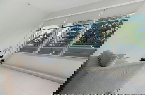 Foto 36 - Private Q Tower Apartments - Wow Stay