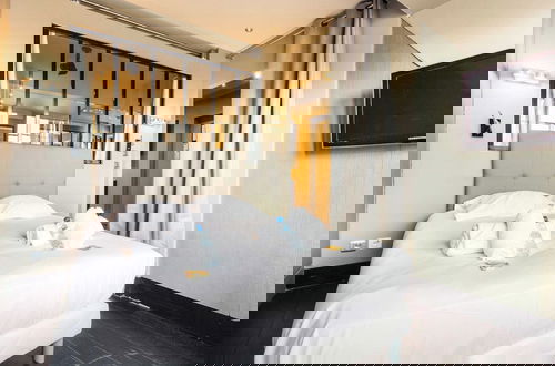 Photo 4 - Authentic Apartment - 2br/6p - Tour Eiffel View