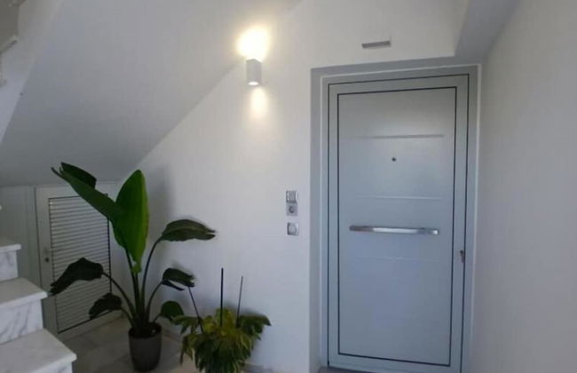White Dome Apartment I - Photo 21