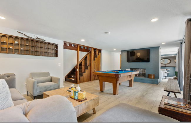 Spacious Family Home w Pool Hot Tub Large Yard - Foto 4