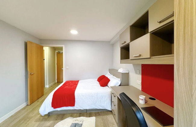 Manor Park Court - Photo 13