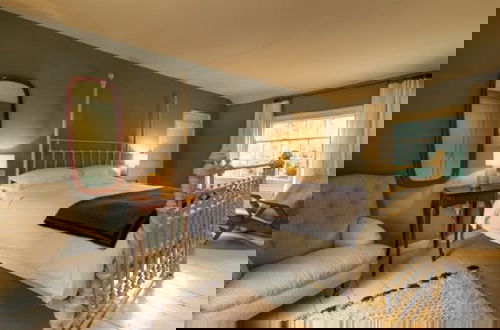 Photo 4 - Host Stay Haclins Cottage