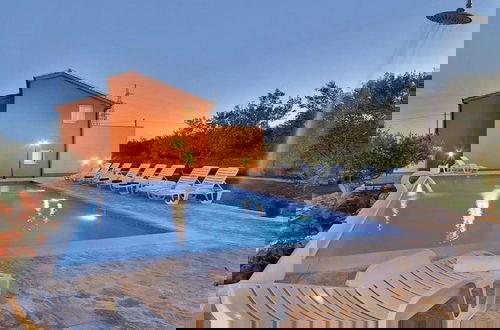 Photo 24 - Exclusive Elegant Villa With Pool in Kastel Novi