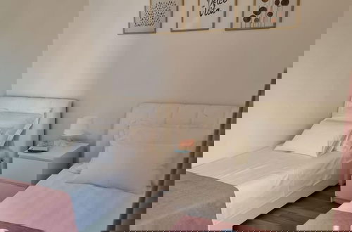 Photo 3 - Exclusive Elegant Villa With Pool in Kastel Novi