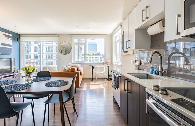 Sophari's Apartments in Bellevue - Photo 55