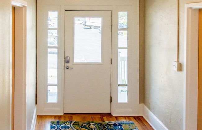 Downton Annie Apartment One 2BD 1BA Parking - Foto 42